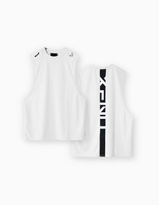 Débardeur d'entraînement athlétique ajusté - Blanc en polyester pour hommes, idéal pour les séances d'entraînement intenses et la musculation - Product Image 1