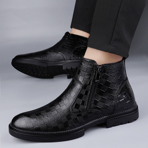 Bottines en cuir véritable pour homme, automne/hiver, design élégant noir avec doublure en fourrure, fermeture éclair et semelle intérieure EVA, bout pointu - Product Image 4