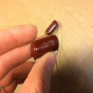Nuovi Condensatori Originali EM Brown Drop .22 uf 200v, 2 Pezzi, Disponibili in Stock, TESTATI - Product Image 2