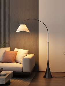 Lampadaire de style vintage avec lampe de pêche à poser près du canapé du salon, combiné à une <span class=keywords><strong>table</strong></span> basse <span class=keywords><strong>et</strong></span> une <span class=keywords><strong>table</strong></span> de chevet - Product Image 5