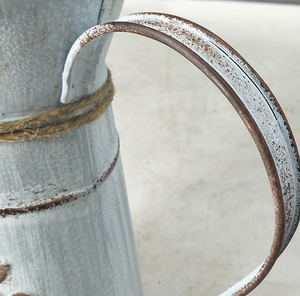 <span class=keywords><strong>Pot</strong></span> de fleurs vintage <span class=keywords><strong>en</strong></span> métal avec <span class=keywords><strong>corde</strong></span> <span class=keywords><strong>en</strong></span> jute |   Vase à plantes <span class=keywords><strong>en</strong></span> fer rustique pour la décoration de la maison et du jardin - Product Image 4