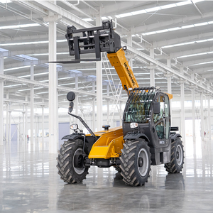 Nueva Carretilla Elevadora Telescópica Diésel Hengwang HWR735 4WD, Capacidad de Elevación de 7 m, 3.5 Toneladas, Terreno Accidentado, Neumáticos Sólidos, Mástil de Tres Etapas, 76KW - Product Image 2