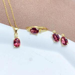 Ensemble de bijoux en argent sterling 925 et grenat naturel plaqué or de style arabe pour les cadeaux des femmes Célébrations d'anniversaire de fiançailles - Product Image 4