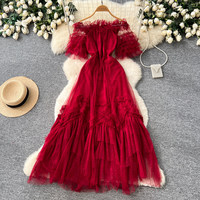 Robe décontractée élégante pour femme, coupe trapèze, en tulle à volants, épaules dénudées, avec superposition de mailles, longue, idéale pour les fêtes et le quotidien