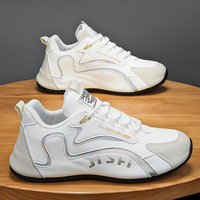 Chaussures décontractées pour hommes à lacets, design sportif, en maille, imperméables, avec empeigne souple en PU et semelle en caoutchouc, pour la marche et la course en été, printemps, automne