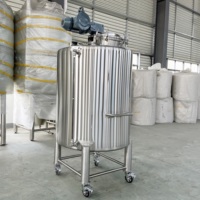 Réservoir de mélange de liquides monocouche en acier inoxydable de 1000 litres, conforme aux normes de l'industrie des boissons et des cosmétiques.