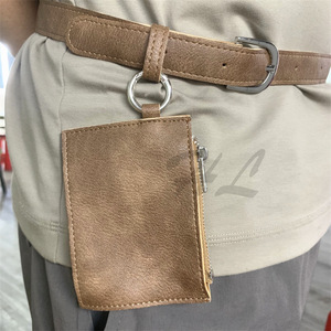 Sac banane rétro tendance en cuir, un accessoire polyvalent à porter avec porte-clés, porte-cartes, porte-monnaie et téléphone portable - Product Image 2