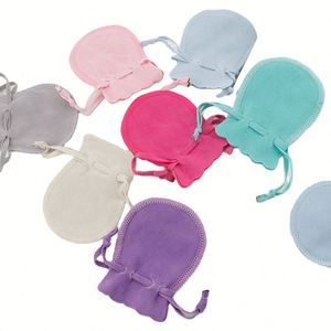 Petites pochettes en velours rose, violet et gris avec cordon de serrage pour bijoux et accessoires - Product Image 2