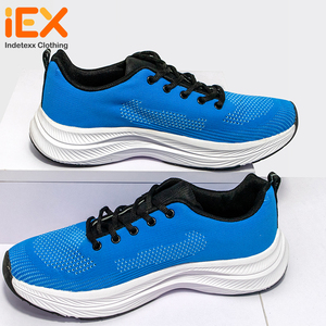 Sneakerhead : Vente en gros de baskets, lots en vrac, conteneurs complets, importateurs Amérique centrale, Amérique du Sud, LATAM, approvisionnement 20FT, prix - Product Image 1