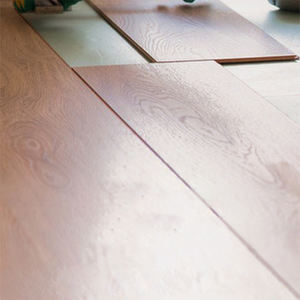 Chine <span class=keywords><strong>Parquet</strong></span> de luxe stratifié Piano Finition de surface Imperméable 8mm 12mm Plancher stratifié à haute brillance Durable - Product Image 4