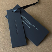 Étiquettes suspendues personnalisées en papier kraft pour chaussettes et vêtements, écologiques, logo personnalisé noir
