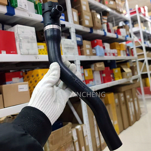 Manguera Superior de Refrigerante del Radiador 17127596832 para BMW F20 F30 F80 116i 118i 120i 320i 2011-2016 - Product Image 2