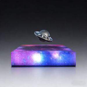 Luces flotantes de la lámpara del UFO DE LA levitación magnética de HCNT, luces giratorias de la decoración del hogar, luz de la noche de la base de la Galaxia del RGB para los niños - Product Image 1