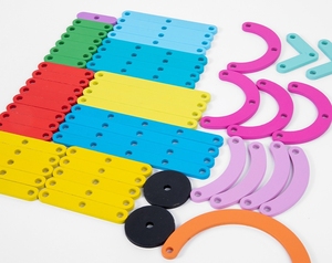 Puzzle de construction de grande taille indispensable pour la salle de classe de maternelle, avec numéros et formes à trier, tableau à chevilles et livret de guide - Product Image 5