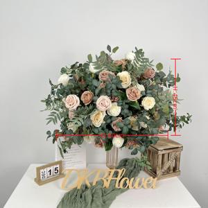 Fábrica de flores artificiales al por mayor Bola de flores de seda blanca y rosa para el día de la madre para la decoración del hogar - Product Image 2