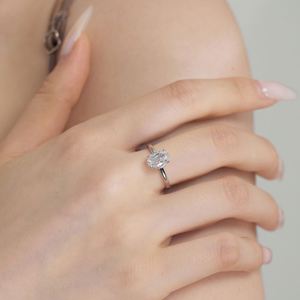 Dylam Jewelry Manufacturer Supplier S925 Silver Rhodium Plated Luxury Oval 8A Crushed <b>Iced</b> Out Cut Cubic Zirconia Women <b>Ring</b> - Product Image 6