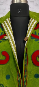 Veste matelassée longue en velours Suzani respirante pour femme – Cardigan élégant et décontracté pour l'hiver, en coton écologique à séchage rapide - Product Image 3