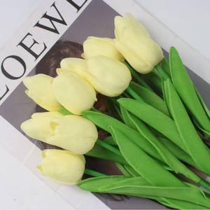 Flores <span class=keywords><strong>de</strong></span> <span class=keywords><strong>Tulipán</strong></span> <span class=keywords><strong>de</strong></span> PU <span class=keywords><strong>de</strong></span> Alta Calidad Hechas a Mano con Tacto Real para Decoración <span class=keywords><strong>de</strong></span> Año Nuevo Chino, Bodas, Hogar y Hoteles - Product Image 5