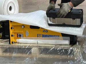 Martillo Hidráulico Tipo Caja SB45 para Excavadoras de 7-14 Toneladas, Peso 571 kg, 1 Año de Garantía - Product Image 5