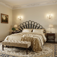 Cadre de lit en fer forgé vintage européen, design de tête et de pied de lit en métal de luxe pour la décoration de chambre