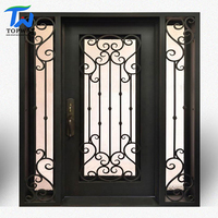 Porte d'entrée principale de villa en fer forgé orné de luxe, double porte, haute sécurité