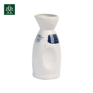 Set di vino giapponese personalizzato con prezzo diretto in fabbrica Set di vino in ceramica vaso bottiglia di vino verniciata tazze di Sake in ceramica - Product Image 6