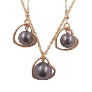 Conjunto de pendientes de perlas hawaianas con colgante de corazón, juego de joyería tribal de oro, anillo liso lleno de oro, pulsera, brazalete para mujer - Product Image 1