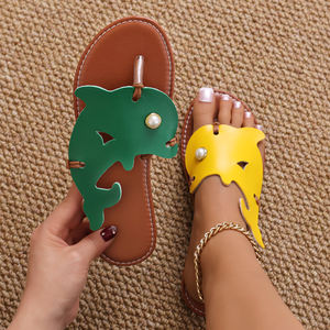 326 Nieuwe Ontwerper Een Paar 2 Kleuren Vrouwen Sandalen China Lage Prijs Kleur Matching Schattige Dolfijn Stijl Fabriek Directe Verkoop - Product Image 2