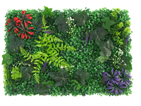 Décoration murale verticale intérieure en panneaux de plantes artificielles résistantes, finition arbre X couronnes, pour une décoration murale végétale verte.