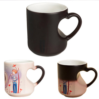 Vente en gros de tasses de Saint-Valentin personnalisées tasses à café en céramique à changement de couleur vierge en forme de coeur de 11oz avec logo personnalisé