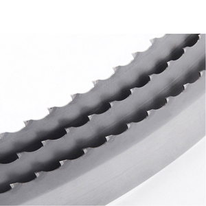 Le carbure de tungstène incline les lames de <span class=keywords><strong>scie</strong></span> <span class=keywords><strong>à</strong></span> <span class=keywords><strong>ruban</strong></span> de coupe en <span class=keywords><strong>bois</strong></span> <span class=keywords><strong>dur</strong></span> - Product Image 1