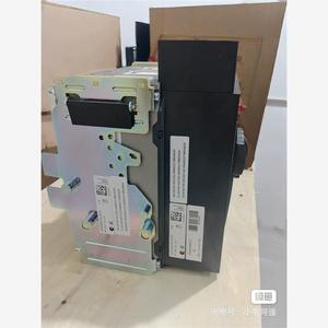 Sch neider masterpact NT06 H1 khung ngắt mạch 3P ngăn kéo loại - Product Image 3