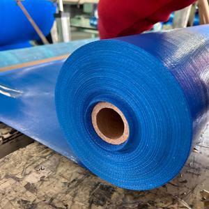 Bâche enroulable en PE/PVC imperméable 20 x 20 m, bleue, personnalisée, pour poulaillers et porcheries, fabriquée en Chine - Product Image 2