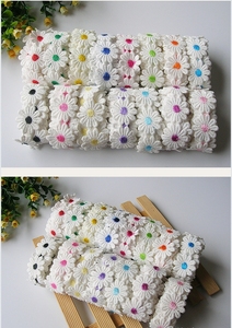 Flores Pequeñas Bordadas en Encaje de Margarita, Ecológicas, Solubles en Agua, para Manualidades, Accesorios de Ropa para Mujer, para Bolsos - Product Image 3