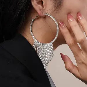 간단한 술 귀걸이 보석 패션 모조 다이아몬드 여성을위한 불규칙한 술 귀걸이 액세서리