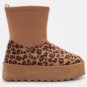 Bottes de neige miniatures pour femmes en faux daim YL-26263, plateforme, mode outdoor, tendance pour femmes, ODM/OEM - Product Image 2