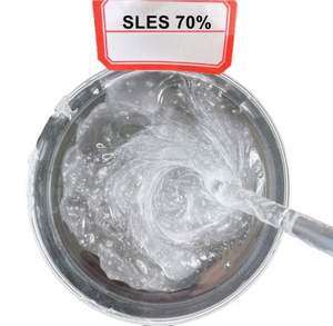 Matières premières chimiques SLES 70% Prix pour détergent Pour une application quotidienne et industrielle sûre - Product Image 1