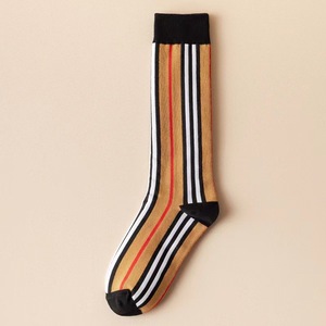 Wholesale Fancy Scottish <strong>Tartan</strong> <strong>Sock</strong> Thick Soft Winter Cozy Unisex Cotton Design <strong>Socks</strong> for Girls - Product Image 2