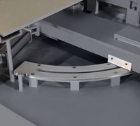Scie à ruban CNC à onglet Vente directe Scie à ruban à coupe d'angle entièrement automatique.