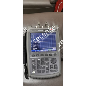 Keysight/ AGILENT N9923A FIELDFOX <span class=keywords><strong>RF</strong></span> <span class=keywords><strong>VECTOR</strong></span> ANALIZADOR DE RED 6GHz Usado # - Product Image 1