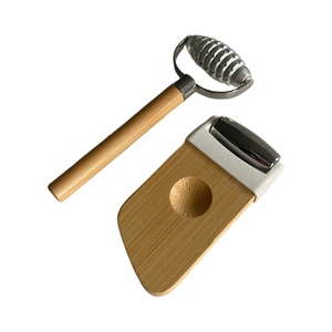 ลูกกลิ้งหน้าด้ามไม้ทำจากโลหะ - Product Image 5