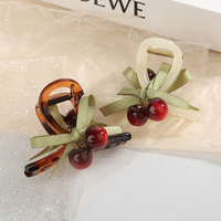 Haarclip met kersen-hanger voor dames en meisjes, medium strik van lint, plastic haaraccessoires clip