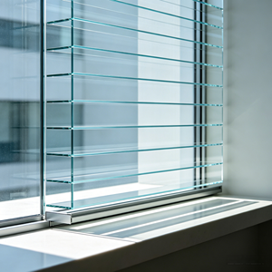 Fenêtre à persiennes en verre Sunnysky à ventilation naturelle optimisée, contrôle du flux d'air, protection contre la pluie, angle réglable - Product Image 1