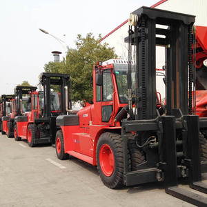 <span class=keywords><strong>2026</strong></span> Oriemac HELI CPCD160 15 ton 16 ton Ağır Yan Kaydırmalı Forklift 3 Kademeli 3M Mastlı Forklift Lojistik Makine Parçaları - Product Image 2