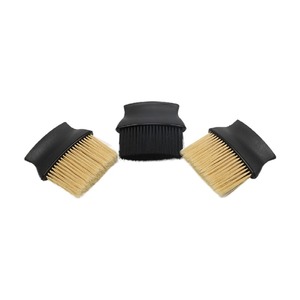 Brosse de nettoyage intérieur de voiture, tête plate noire, poils jaunes effilés, élimination de la poussière, usage domestique, manuelle, manche en PP, 115 mm - Product Image 4