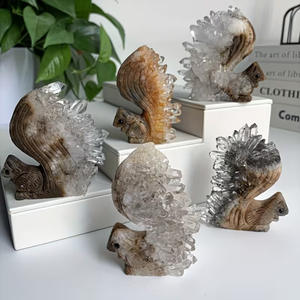Vente en gros : Mini écureuil en cristal de quartz clair poli, pierre de guérison naturelle, ornement artisanal pour la décoration - Product Image 4