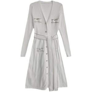 Modello 7985 Abito Maglione Elegante da Donna Stile Francese <span class=keywords><strong>con</strong></span> Scollo a V e Vita Stretta, Disponibile in <span class=keywords><strong>Nero</strong></span> e <span class=keywords><strong>Bianco</strong></span> - Product Image 5