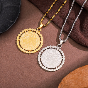 Nueva <span class=keywords><strong>Medalla</strong></span> de San Benito de Acero Inoxidable con Collar de Encaje Dorado - Colgante Moderno y Retro para Venta al por Mayor - Product Image 1