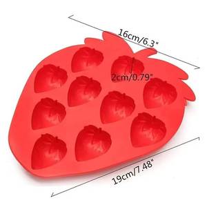 Factory Direct Supply BPA Free Food Grade Fruit <b>Gummy</b> <b>Candy</b> Pineapple Shaped Silicone Ice Cube Mold - Product Image 4
