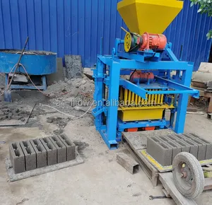 Máquina de fabricación de bloques de piedra de pavimentación de hormigón semiautomática pequeña de molde libre de producto alemán en Omán